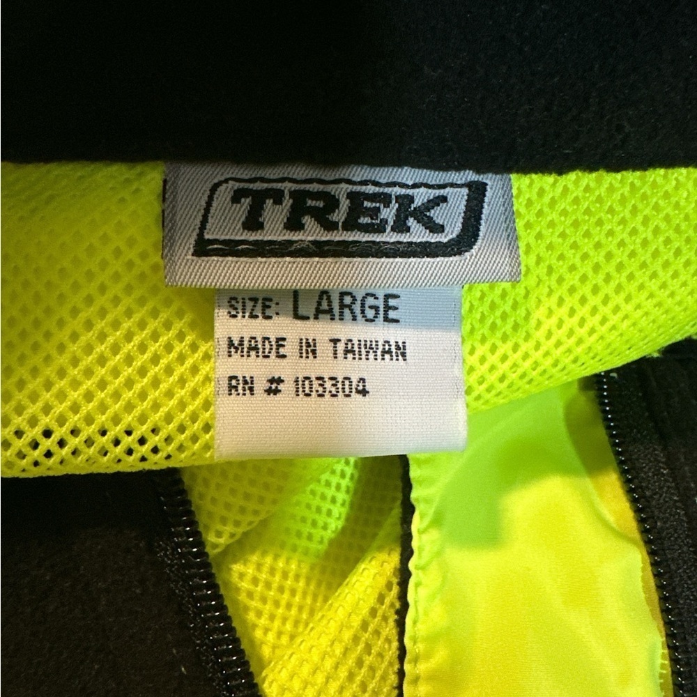 Trek Cycling Neon Yellow Jacket ** see notes** - Picture 3 of 8